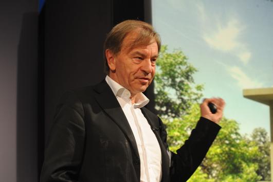 Prof. Manfred Hegger Prof. Manfred Hegger