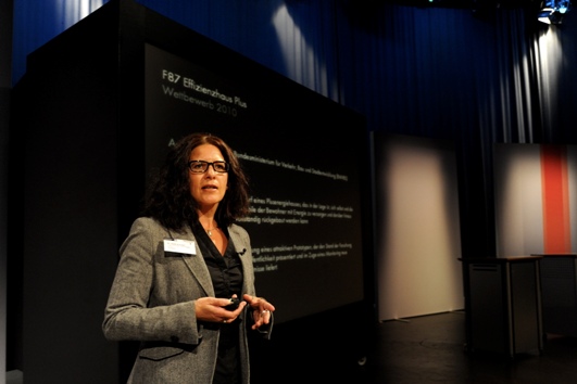 Dr. Heide Schuster Dr. Heide Schuster