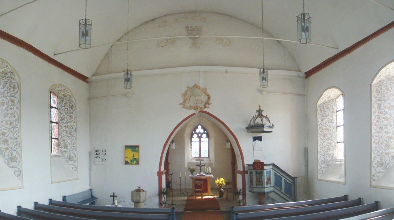 Blick zum Altar vor Restaurierung